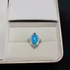 Nuevo Conjunto de Cuatro Piezas de Moda Estilo Chino Lujo Ligero Gama Alta Rosa Azul Hielo Cuentas Ovaladas Calcedonia Sintética Incrustaciones Collar y Pendientes