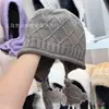 Chapéu de Lã Tricotado com Franja na Parte de Trás, Abertura Traseira, Proteção para Orelhas, Gancho de Mão para Mulheres, Outono e Inverno, Novo Estilo Japonês, Biqueira de Veludo Angorá