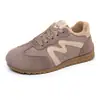 Sapatos de Algodão Femininos Inverno Novo Estilo Confortáveis Antiderrapantes Quentes Sapatos de Treino Alemães Com Cadarço de Veludo Plus Versáteis Sapatos Forrest Gump Sola Grossa Sapatos de Mãe