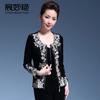 Chen Miaoyan Primavera y Otoño 2025 Nueva Ropa para Mujeres de Mediana Edad y Mayores Abrigo para Madre Terciopelo Dorado Estilo Étnico Top Bordado