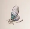 Broche de libélula retrô de asas finas design feminino de alta qualidade senso de design nicho inseto corsage temperamento anti-luz pinos acessórios