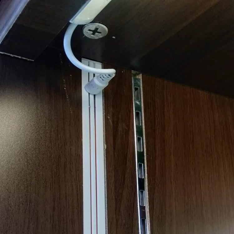雷工2202LED电源导轨安装图.jpg