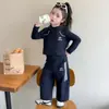 Conjunto deportivo para niñas, modelo nuevo 2026, estilo coreano, conjunto casual de otoño de dos piezas para niñas pequeñas