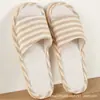 Pantuflas gruesas a rayas para hombre y mujer de pareja, interiores de suela suave, pantuflas caseras ligeras y transpirables, adecuadas para todas las estaciones, lino, para viajar, uso en casa y recibir invitados