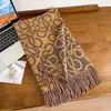 Bufanda de doble cara de cachemira sintética japonesa y coreana para otoño/invierno, amigable con la piel para mujer, engrosada para abrigar, chal de doble propósito, venta al por mayor desde el fabricante