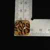 Nueva serie retro de verano de resina de color claro con estampado de leopardo, parches planos en forma de corazón, pentagrama y lazo para diseño DIY