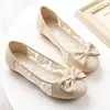 Zapatos Planos Suaves de Cuero Versátiles Estilo Antiguo de Pekín Bai Zhenhe para Mujer 2026 Nuevos Primavera y Otoño Lazo Zapatos de Suela Suave para Mamá