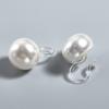Fabricante Directo Aretes de Resina Aretes Sencillos de Perla para Mujer Versátiles Elegantes Hipoalergénicos Aretes Redondos Venta al por Mayor