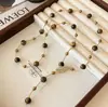 Collar de Hoja con Piedra Ojo de Tigre y Perlas Maillard para Mujer Versátil Europeo y Americano Collar Largo de Lujo Ligero Nicho de Gama Alta para Mujer