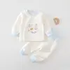 Conjunto de pijama de morango para bebê com dois conjuntos, conjunto de roupas de outono para bebê 100% algodão Classe A, segunda pele infantil