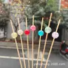 Conjunto de 100 peças de bolas douradas redondas, contas prateadas redondas, palitos para frutas, espetos descartáveis ​​de bambu, contas para coquetéis e garfos para frutas.