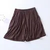 Pantalones Cortos de Rayón para Dormir Estilo Nuevo con Bolsillos, Adecuados para Usar Afuera, Tallas Grandes para Mujer, Color Sólido, Corte Holgado, Pantalones Cortos de 3/4