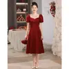 Vestido Rojo Formal para Uso Diario, Elegante Vestido Cuadrado de Verano 2026 de Longitud Media, Vestido de Compromiso