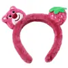 Diadema de Cabeza de Oso Fresa de Dibujos Animados para Mujer Nuevo Estilo 2025 Especial para Lavado de Cara y Maquillaje Banda para el Cabello de Peluche Lindo Paquete de Banda para el Cabello Gorro