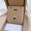 [Acero de Titanio] Flores de Palacio Cielo Estrellado Luz Temperamento Lujoso Collar Precioso de Diamantes Completos Cadena Clavicular para Mujer Más Fácil de Combinar Cadena de Acero de Titanio
