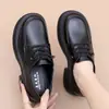 Novos Sapatos Pequenos de Couro com Solado Grosso Femininos Estilo Britânico Bico Redondo Cadarço Solado Macio Aumentador de Altura Sapatos de Salto Único Versátil Retrô Pretos Sapatos Femininos