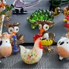 Artesanías decoración de micro paisajismo decoración miniatura vaca linda pollo grande fábrica de esmalte al por mayor hecho a mano especialidad de Zibo