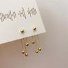 Aretes de Borla de Bola de Metal Super Hada de Diseño Nicho para Mujer Coreanos Elegantes Simples Versátiles Elegantes Aretes Cobre Chapado en Oro Real