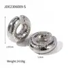 Para agradecer aos novos e antigos clientes, a Jieding oferece brincos versáteis para mulheres, estilo europeu e americano, aço inoxidável banhado a ouro 18k, atacado