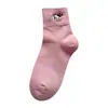 Calcetines de moda con estampado de vaca lindos para comercio exterior transfronterizo, calcetines de media caña bordados de dibujos animados para mujer, calcetines versátiles divertidos y elegantes de Zhuji