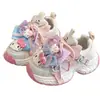Tenis Hello Kitty para Niñas Primavera 2026 Nuevos Malla Transpirables Antideslizantes Zapatos Casuales Estilo Princesa Zapatos Infantiles