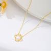 Collar de Perlas Trébol de Cuatro Hojas Accesorios Naturales de Agua Dulce Joyería para Mujer Verano Nuevo Producto 2025 Cadena de Clavícula Nicho de Alta Gama
