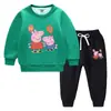 Traje de suéter para niños otoño e invierno 2023 estilo occidental nuevo traje cálido de invierno acolchado de terciopelo de manga larga para niños grandes