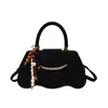 Bolsa Quadrada Pequena Versátil Design de Nicho Tendência Bolsa Feminina 2026 Estilosa Cor Sólida Pequeno Estilo Chanel Alta Textura Bolsa Transversal de Mão