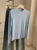 Camiseta confortável com gola redonda e mangas compridas, toque de cashmere, para mulheres, novo estilo de outono, elástica, versátil, modeladora, macia e amiga da pele, camada base