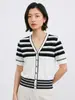 Cárdigan de punto a rayas de manga corta con cuello en V ligero de verano en bloques de color para mujer, elegante y de alta gama, nuevo modelo 2026 Top