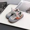 2026 Verano Nuevos Zapatos Deportivos Malla Simple Zapatos de Bebé para Niños Zapatos de Malla Transpirable para Correr Infantiles 5536