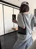 Camiseta de Manga Corta con Cuello en V Relajado Estilo Coreano para Mujer Primavera Verano Capa Base Casual Básica Versátil Top de Moda