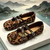 Nuevos Zapatos Planos de Ballet de Ante Suave para Otoño 2026 Zapatos Mary Jane con Estampado de Leopardo