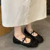 Zapatos de malla de encaje estilo francés para mujer, nuevo modelo de verano, estilo de hada, suaves y adecuados para faldas, suela plana suave, zapatos Mary Jane transpirables