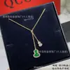 Versão High-End Kirin Ouro 18K Ágata Vermelha Colar Brincos de Cabacinha Brincos de Ágata Vermelha para Mulheres Brincos Cravejados de Diamantes Pingente Corrente para Clavícula