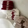 INS outono e inverno veludo dupla face bebê espessado fofo Natal Ano Novo suéter com capuz bebê masculino e feminino urso longo