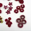 Amazon Explosions 56 Piezas Traje vintage color vino tinto Calcomanía Flores de tela hechas a mano Accesorios para Ramillete de solapa / Pasador de pelo