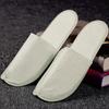 Zapatillas desechables para hoteles, hoteles, casas de familia, salones de belleza, universales, transpirables, antideslizantes, cómodas, venta al por mayor de fábrica.
