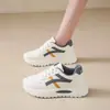 Comércio Exterior Transfronteiriço Sapatos Forrest Gump Femininos 2025 Novo Outono Estudante Sola Grossa Sapatos Brancos Torre Casual Esportes Tênis de Corrida