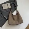 Bolso de Mano Tejido 2026 Verano Nuevo Estilo Gran Capacidad Casual Trabajo Viaje al Trabajo Debajo del Brazo Hombro Cruzado Bolso de Paja Tejido