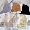Sombrero y Bufanda de Bloques de Color para Otoño e Invierno, Felpa Integrada, Protección contra el Frío para Orejas, Sombrero Lei Feng Engrosado Cálido, Tendencia para Ciclismo al Aire Libre