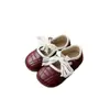 Zapatos de piel para niña con lazo, nueva colección primavera/otoño 2026, zapatos para niños, zapatos de princesa para niñas pequeñas, suela blanda, elegantes y modernos