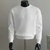 Suéter de tricô preto com listras verticais Cleanfit, estilo masculino, estética old money, casual, gola pequena, corte reto, adequado como camada base