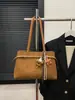 Nuevos Bolsos de Mano Más Vendidos Otoño e Invierno 2025, Bolsos Tote de Cuero de Moda y Versátiles del Mismo Estilo, Correas Anchas para el Hombro, Bolsos Cruzados para Mujer de un Solo Hombro