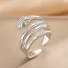 Anel de Camadas com Zircônia em Formato de Cobra Nicho Elegante Anel de Alta Qualidade Luz Luxo Personalizado Design All-match Joia Fashion