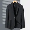 Traje Masculino Moderno de Seda Gelada, Jaqueta Casual de Negócios de Alto Padrão Sem Costura de Luxo Leve para Primavera e Verão