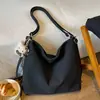 Bolso de hombro vintage transfronterizo, bolso tote de cuero suave de gran capacidad para mujer, nuevo modelo 2026, mochila simple casual para el día a día