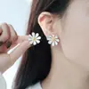 Pendientes Pequeños de Margarita Kengjie para Mujer, Estilo Coreano, Pendientes Compactos de Celebridad de Internet, Pendientes Florales para Mujer, Nuevo Estilo Pastoral de Moda 2026
