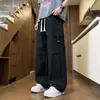 Calça de trabalho estilo americano para homens, adequada para primavera, outono e verão, com corte fino e folgado, design casual moderno, múltiplos bolsos, estilo versátil e um corte reto estiloso