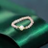 Estilo coreano simples rosa verde cristal frisado anel de corda elástica anel de pérola de água doce natural para mulheres